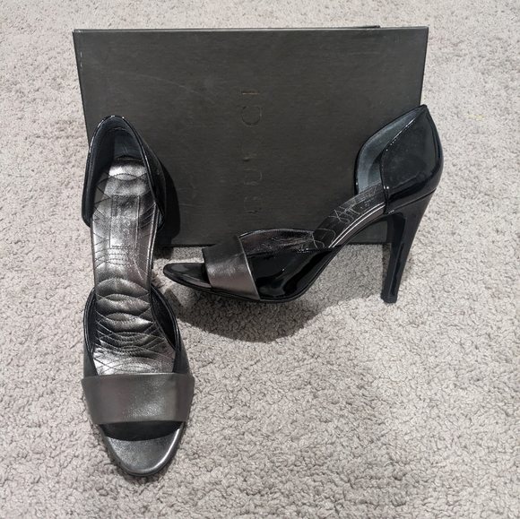 Gucci Heels Black and Silver Size 9 Open Toe TOM FORD Era - Picture 1 of 10